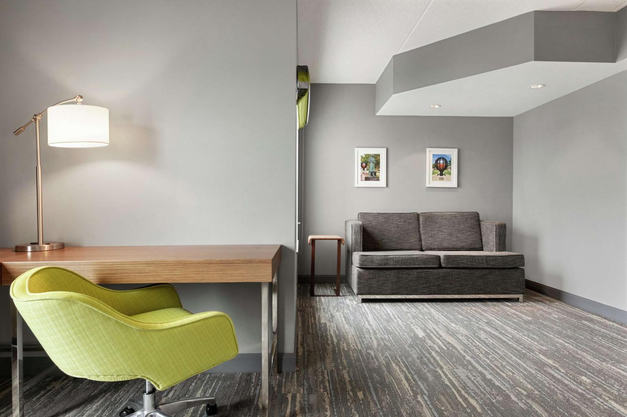 Hampton Ontario Hotel London