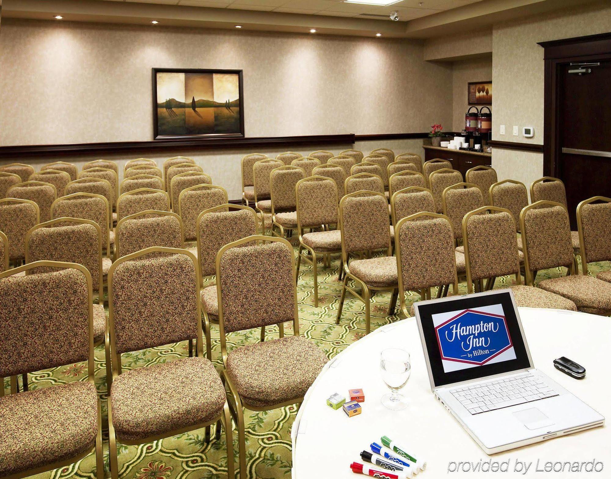 Hampton Ontario Hotel